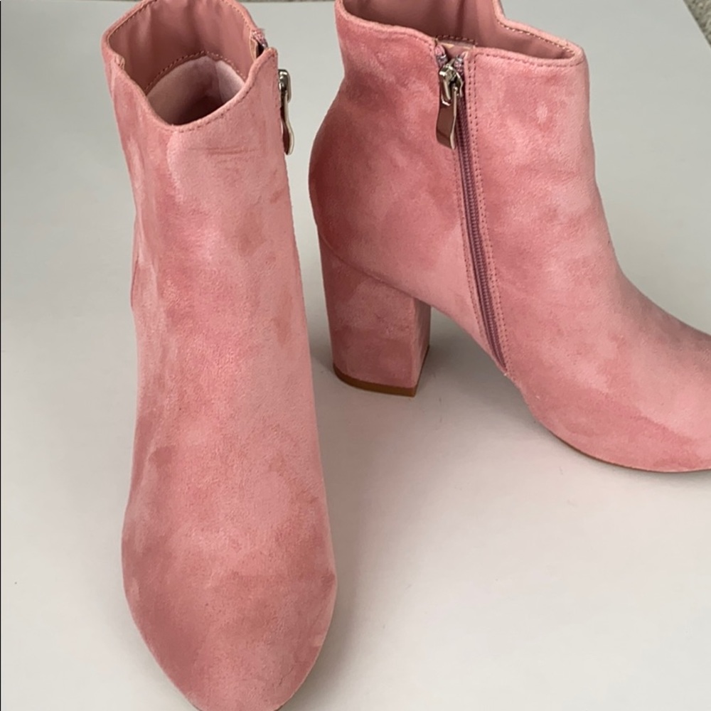 Blush pink shade booties!